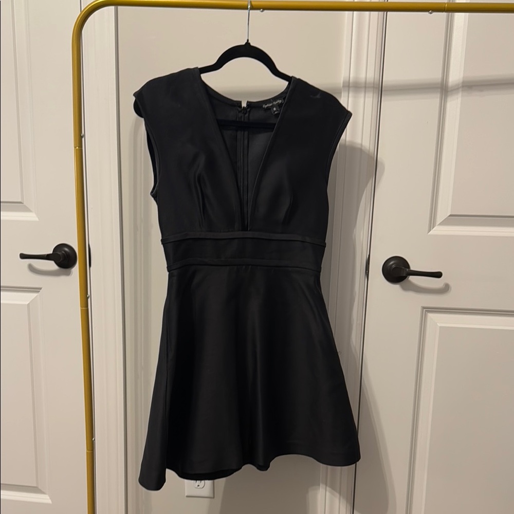 Cynthia Rowley Black Pleated Mini Dress V-neck Fit and Flare